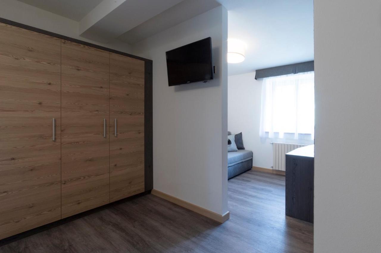 Hotel & Ristorante Baita Dovich Малга Чиапела Екстериор снимка